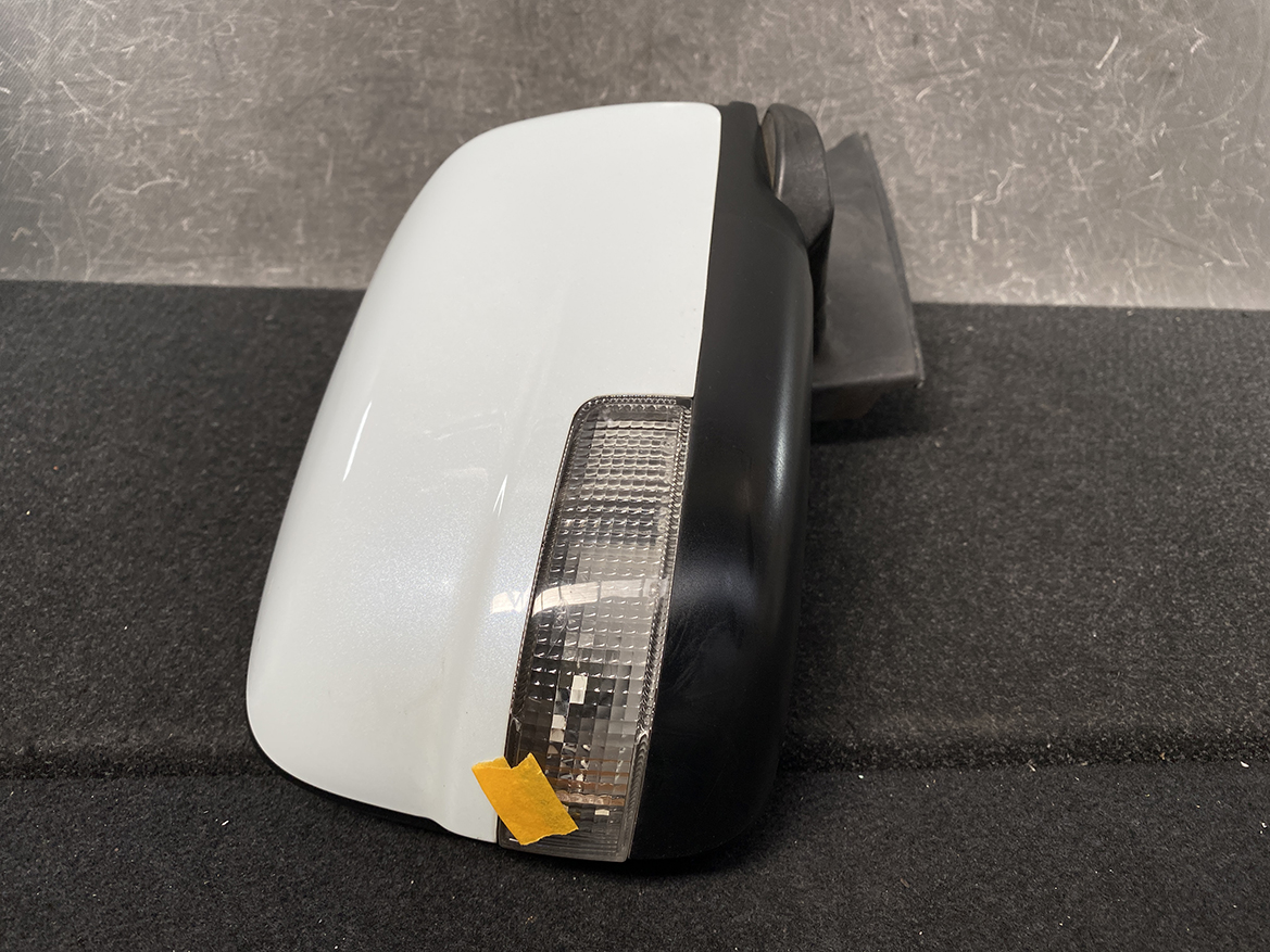 B257_10 NISSAN SERENA SUZUKI LANDY C26 Mirror Murakami G668 / 9774 Right Side x1 » NZ1.95 » JDM-PARTS NZ » JDM-PARTS NZ NISSAN SERENA SUZUKI LANDY C26 Mirror Murakami G668 / 9774 Right Side x1 » JDM-PARTS NZ