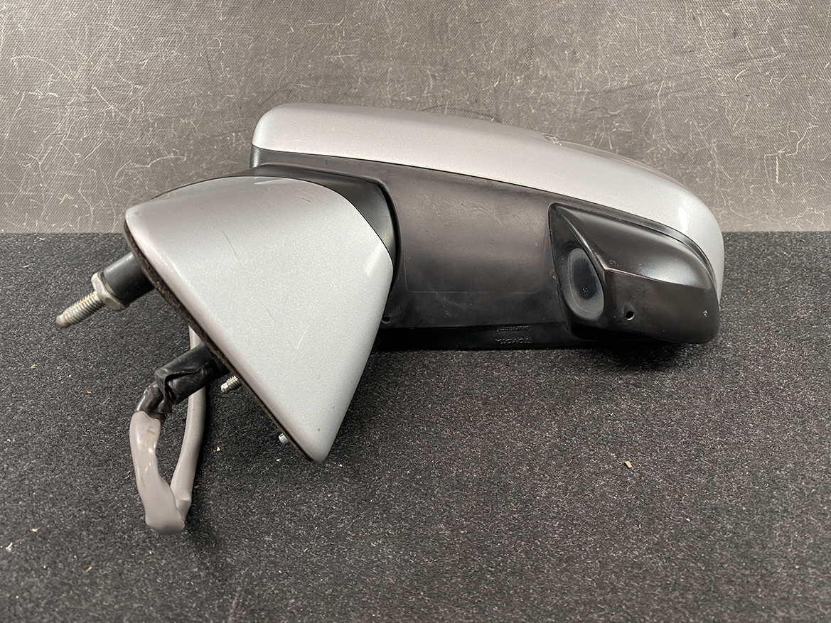 B266_10 TOYOTA NOAH VOXY ZRR70 Door Mirror Murakami 8406 Left Side x1 » NZ.95 » JDM-PARTS NZ » JDM-PARTS NZ TOYOTA NOAH VOXY ZRR70 Door Mirror Murakami 8406 Left Side x1 » JDM-PARTS NZ