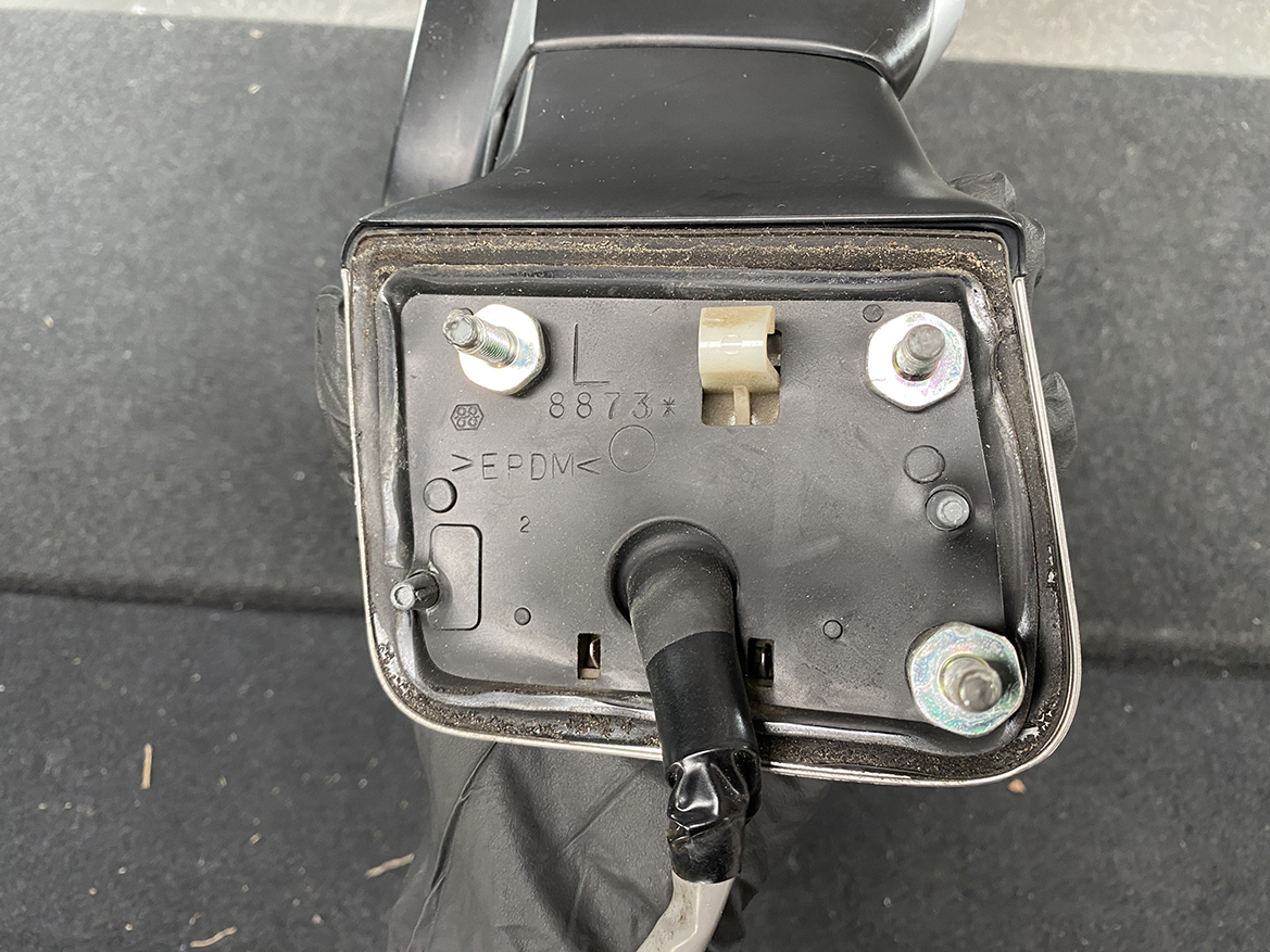 B266_12 TOYOTA NOAH VOXY ZRR70 Door Mirror Murakami 8406 Left Side x1 » NZ.95 » JDM-PARTS NZ » JDM-PARTS NZ TOYOTA NOAH VOXY ZRR70 Door Mirror Murakami 8406 Left Side x1 » JDM-PARTS NZ