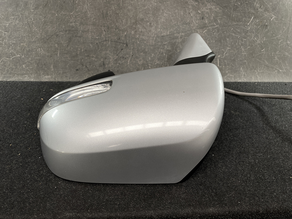 B266_8 TOYOTA NOAH VOXY ZRR70 Door Mirror Murakami 8406 Left Side x1 » NZ.95 » JDM-PARTS NZ » JDM-PARTS NZ TOYOTA NOAH VOXY ZRR70 Door Mirror Murakami 8406 Left Side x1 » JDM-PARTS NZ