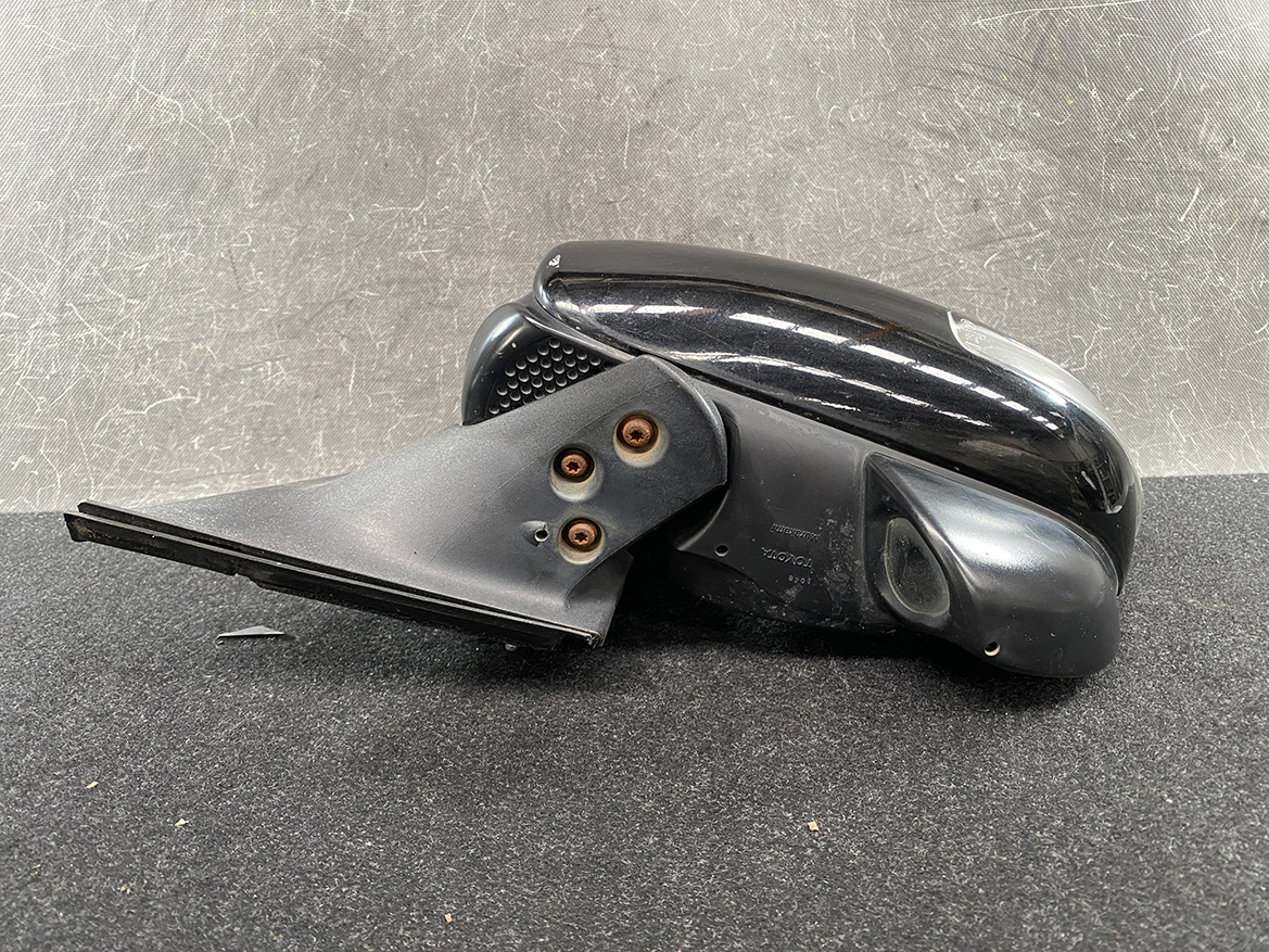 B268_10 TOYOTA Corolla Rumion Door Mirror Indicator Murakami / 8628 Left Side x1 » NZ1.95 » JDM-PARTS NZ » JDM-PARTS NZ TOYOTA Corolla Rumion Door Mirror Indicator Murakami / 8628 Left Side x1 » JDM-PARTS NZ