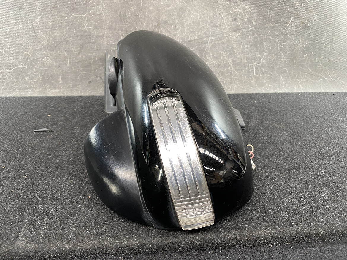 B268_9 TOYOTA Corolla Rumion Door Mirror Indicator Murakami / 8628 Left Side x1 » NZ1.95 » JDM-PARTS NZ » JDM-PARTS NZ TOYOTA Corolla Rumion Door Mirror Indicator Murakami / 8628 Left Side x1 » JDM-PARTS NZ