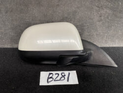 NISSAN LEAF ZE0 AZE0 Door Mirror 10098 Right Side x1