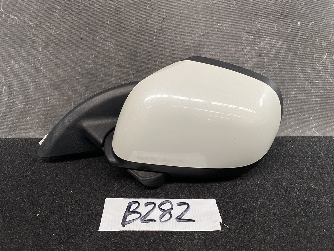 B282_1 NISSAN LEAF ZE0 AZE0 Genuine Door Mirror 10098 Left Side x1 » NZ.95 » JDM-PARTS NZ » JDM-PARTS NZ NISSAN LEAF ZE0 AZE0 Genuine Door Mirror 10098 Left Side x1 » JDM-PARTS NZ