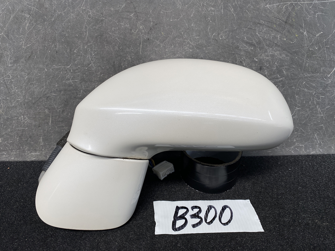 B300_1 HONDA STREAM RN6 RN7 RN8 RN9 Door Mirror 64602 Left Side x1 » NZ.95 » JDM-PARTS NZ » JDM-PARTS NZ HONDA STREAM RN6 RN7 RN8 RN9 Door Mirror 64602 Left Side x1 » JDM-PARTS NZ