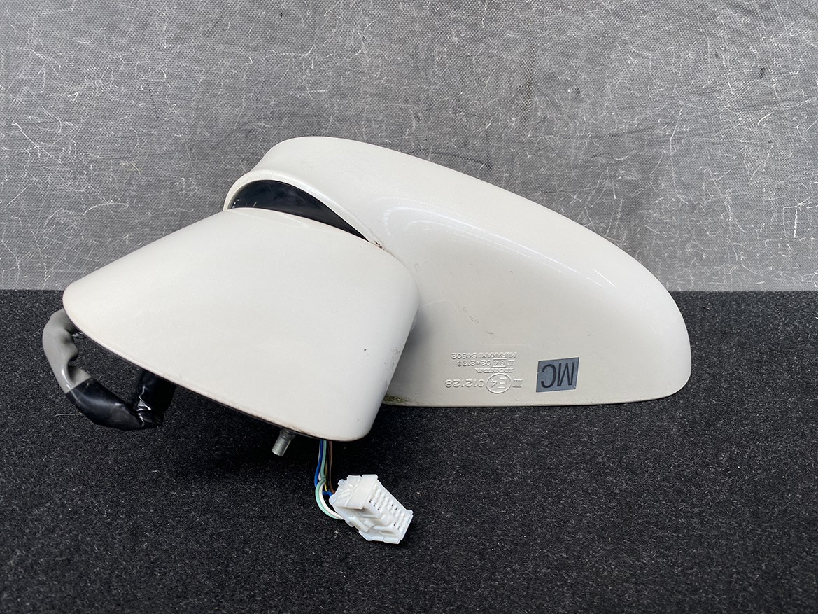 B300_9 HONDA STREAM RN6 RN7 RN8 RN9 Door Mirror 64602 Left Side x1 » NZ.95 » JDM-PARTS NZ » JDM-PARTS NZ HONDA STREAM RN6 RN7 RN8 RN9 Door Mirror 64602 Left Side x1 » JDM-PARTS NZ