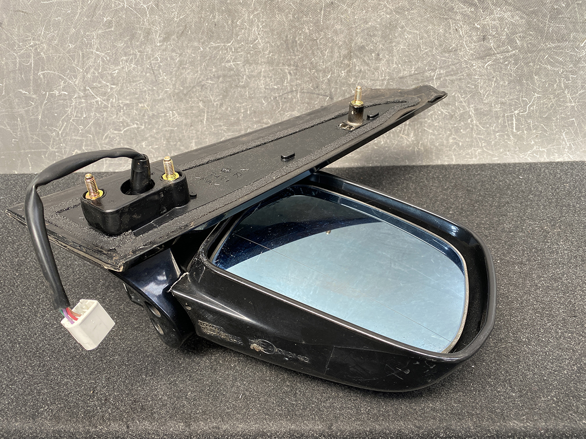 B303_7 TOYOTA ALPHARD Early Type ANH10 Mirror MURAKAMI 6880 Right Side x1 *5 WIRES* » NZ.95 » JDM-PARTS NZ » JDM-PARTS NZ TOYOTA ALPHARD Early Type ANH10 Mirror MURAKAMI 6880 Right Side x1 *5 WIRES* » JDM-PARTS NZ