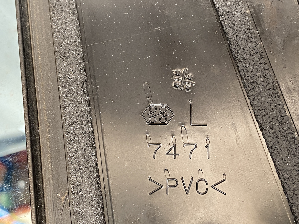 B304_3 TOYOTA ALPHARD Early Type ANH10 Mirror MURAKAMI 6880 Left Side x1*5 WIRES* » NZ.95 » JDM-PARTS NZ » JDM-PARTS NZ TOYOTA ALPHARD Early Type ANH10 Mirror MURAKAMI 6880 Left Side x1*5 WIRES* » JDM-PARTS NZ