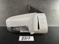 NISSAN ELGRAND E51 Mirror Indicator ICHIKOH 5405 / C15W Right Side x1