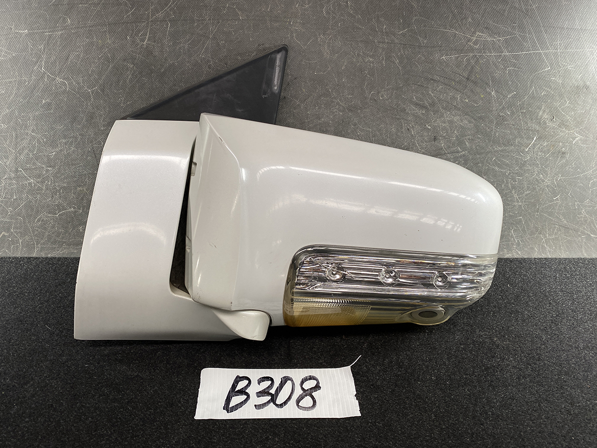 B308_1 NISSAN ELGRAND E51 Mirror / Camera / Indicator ICHIKOH 5405 / C15W Left *13 wires* » JDM-PARTS NZ » JDM-PARTS NZ NISSAN ELGRAND E51 Mirror / Camera / Indicator ICHIKOH 5405 / C15W Left *13 wires* » JDM-PARTS NZ