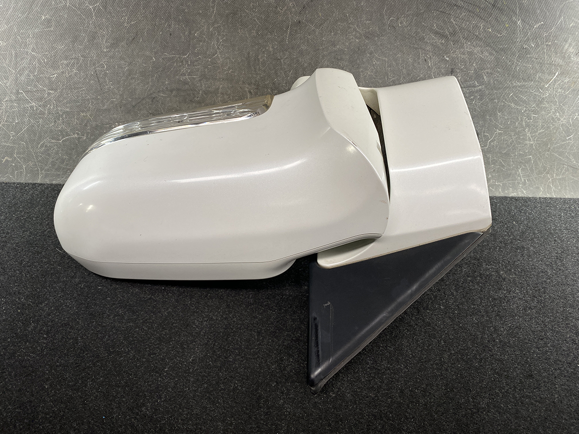 B308_7 NISSAN ELGRAND E51 Mirror / Camera / Indicator ICHIKOH 5405 / C15W Left *13 wires* » JDM-PARTS NZ » JDM-PARTS NZ NISSAN ELGRAND E51 Mirror / Camera / Indicator ICHIKOH 5405 / C15W Left *13 wires* » JDM-PARTS NZ