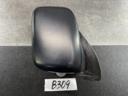 NISSAN URVAN NV350 CARAVAN E26 Genuine Door Mirror 026733 028070 Right Side x1