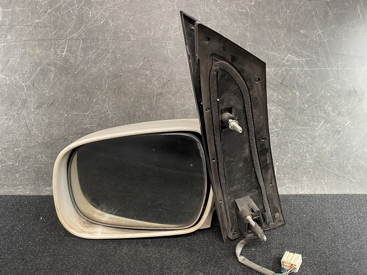 B323_6 TOYOTA ALPHARD ANH10 NOAH VOXY AZR60 Door Mirror MURAKAMI 7500 Left Side x1 » NZ.95 » JDM-PARTS NZ » JDM-PARTS NZ TOYOTA ALPHARD ANH10 NOAH VOXY AZR60 Door Mirror MURAKAMI 7500 Left Side x1 » JDM-PARTS NZ