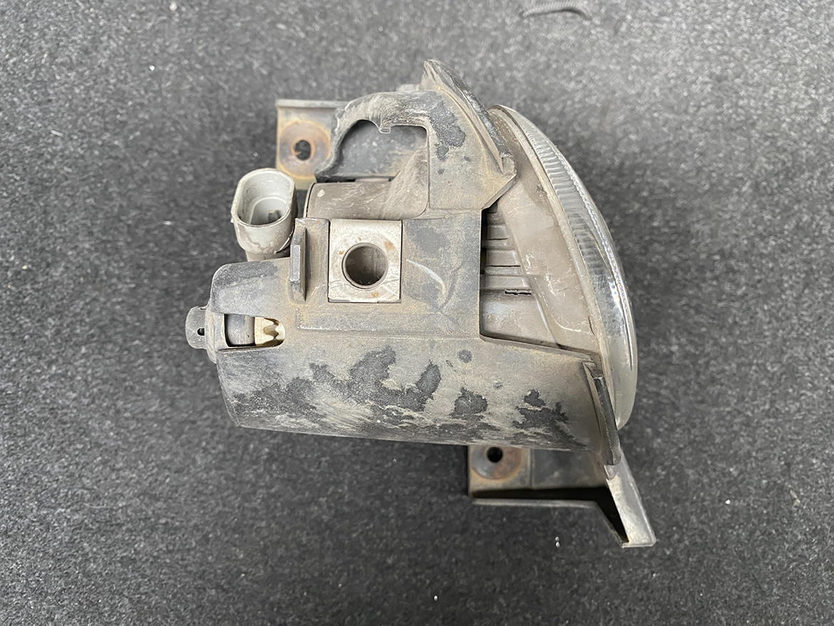 B342_10 TOYOTA NOAH VOXY AZR60 Genuine ICHIKOH 52-040 Right Side x1 » NZ.95 » JDM-PARTS NZ » JDM-PARTS NZ TOYOTA NOAH VOXY AZR60 Genuine ICHIKOH 52-040 Right Side x1 » JDM-PARTS NZ