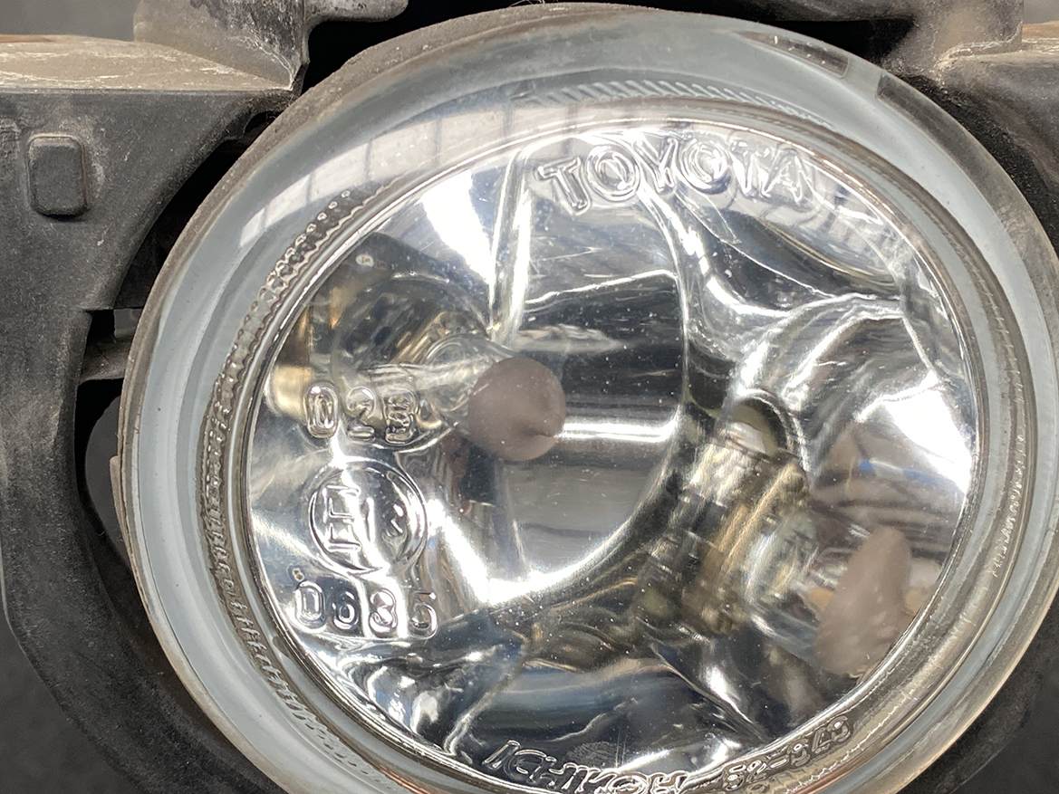 B342_6 TOYOTA NOAH VOXY AZR60 Genuine ICHIKOH 52-040 Right Side x1 » NZ.95 » JDM-PARTS NZ » JDM-PARTS NZ TOYOTA NOAH VOXY AZR60 Genuine ICHIKOH 52-040 Right Side x1 » JDM-PARTS NZ