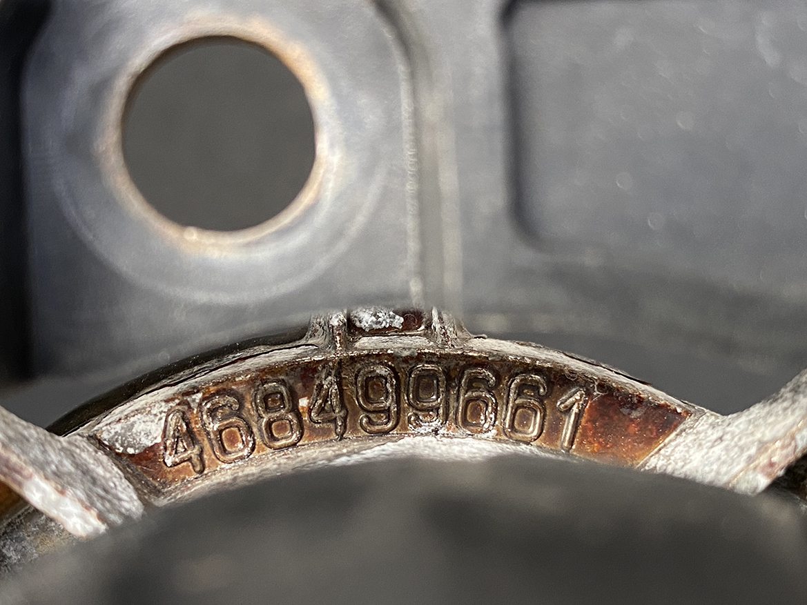 B349_10 FIAT 500 Abarth 595 Genuine FogLight 51786773 468587576 Right Side x1 » NZ.95 » JDM-PARTS NZ » JDM-PARTS NZ FIAT 500 Abarth 595 Genuine FogLight 51786773 468587576 Right Side x1 » JDM-PARTS NZ