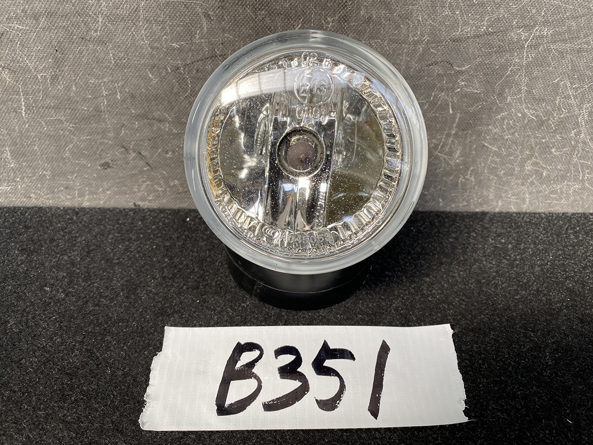 B351_1 SUBARU Genuine FogLight KOITO 114-77828 x1 » NZ.95 » JDM-PARTS NZ » JDM-PARTS NZ SUBARU Genuine FogLight KOITO 114-77828 x1 » JDM-PARTS NZ