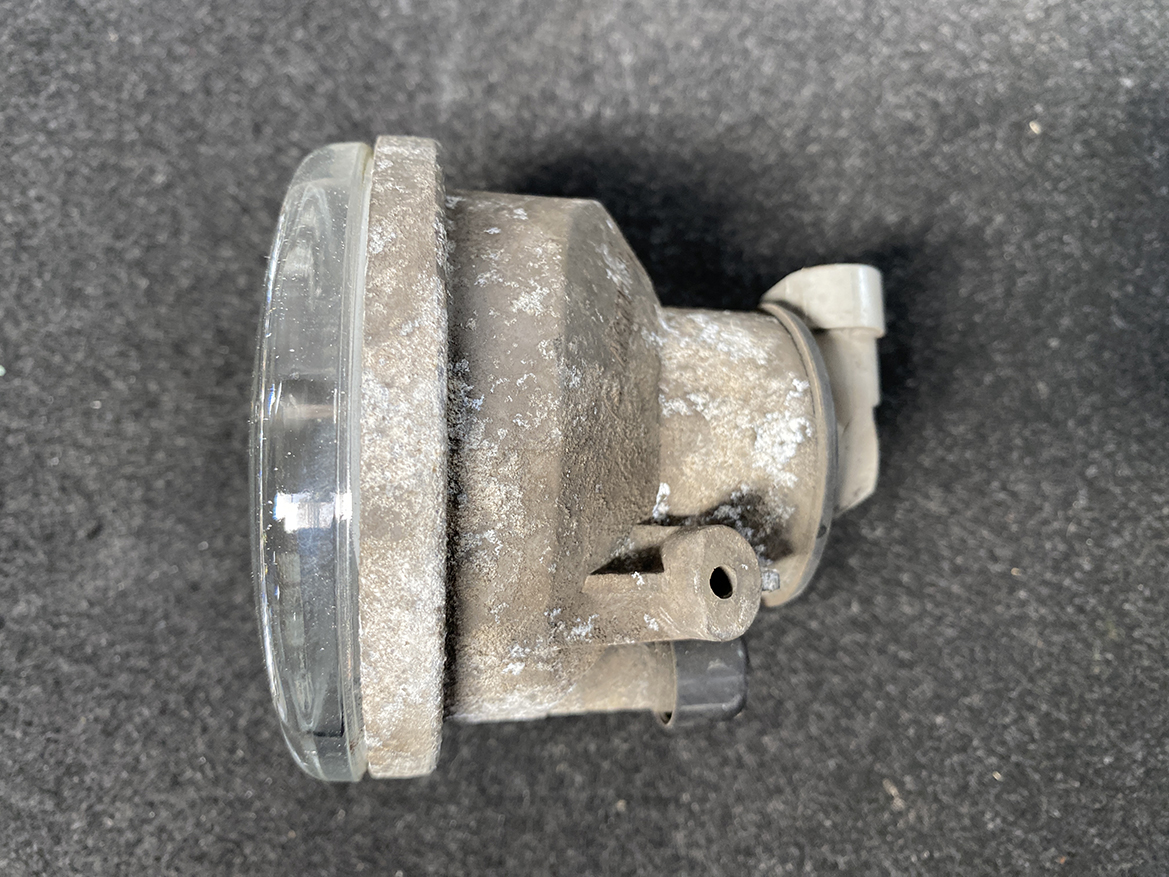 B351_8 SUBARU Genuine FogLight KOITO 114-77828 x1 » NZ.95 » JDM-PARTS NZ » JDM-PARTS NZ SUBARU Genuine FogLight KOITO 114-77828 x1 » JDM-PARTS NZ