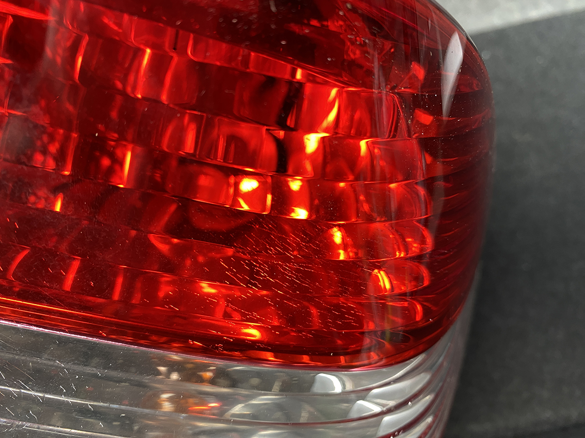 B354_14 BMW 3 Series E46 Genuine Taillight 63 21 8 383 100 Right Side x1 » NZ.95 » JDM-PARTS NZ » JDM-PARTS NZ BMW 3 Series E46 Genuine Taillight 63 21 8 383 100 Right Side x1 » JDM-PARTS NZ