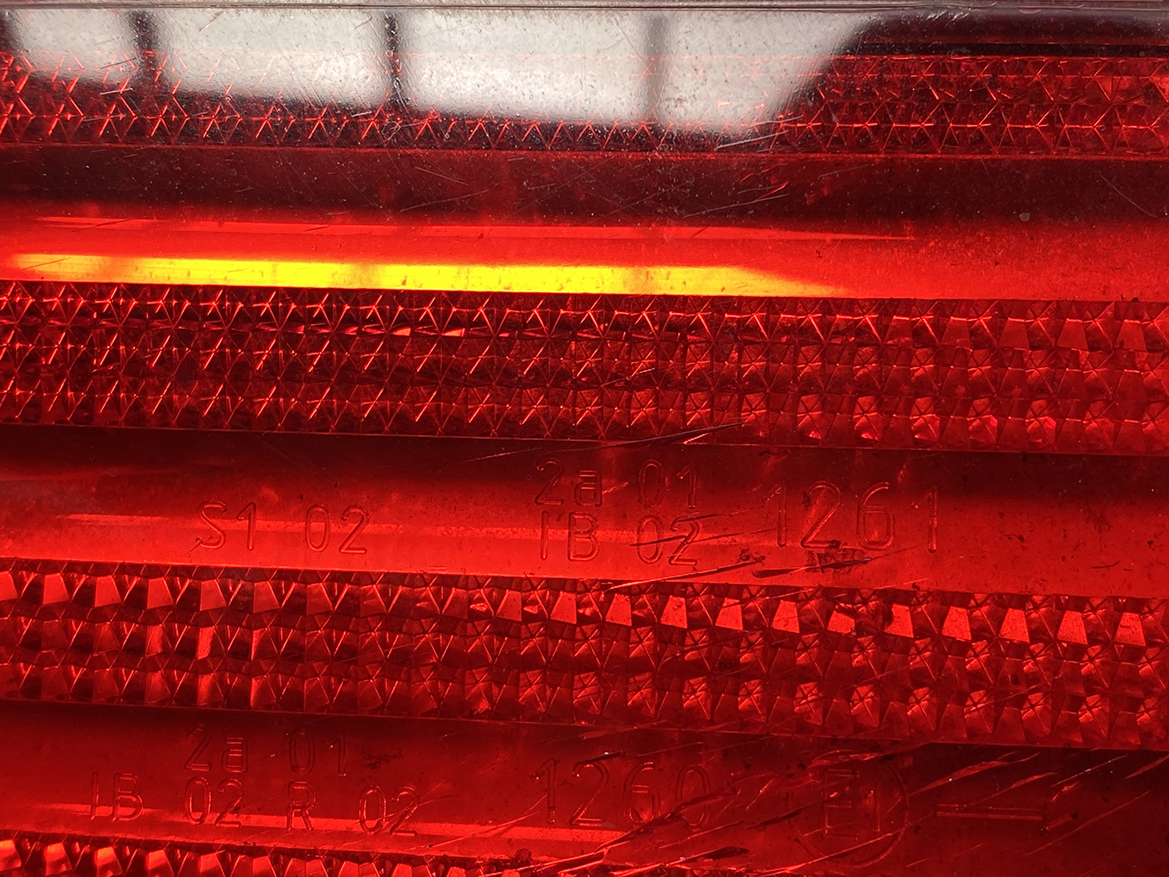 B354_5 BMW 3 Series E46 Genuine Taillight 63 21 8 383 100 Right Side x1 » NZ.95 » JDM-PARTS NZ » JDM-PARTS NZ BMW 3 Series E46 Genuine Taillight 63 21 8 383 100 Right Side x1 » JDM-PARTS NZ