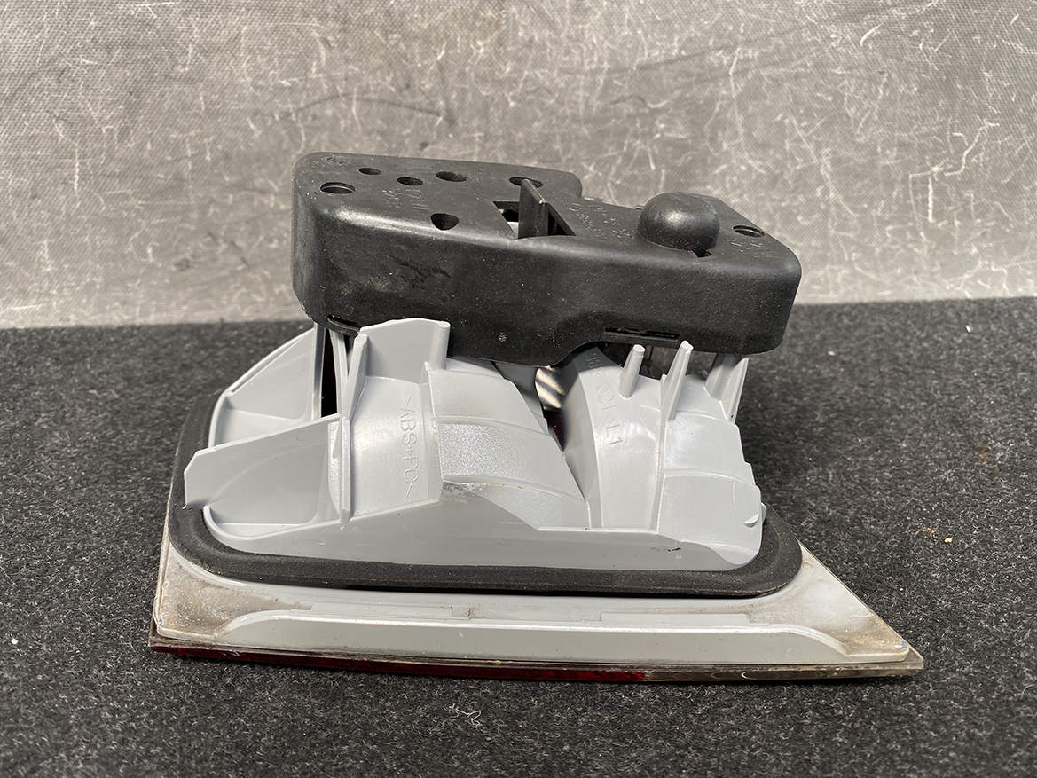 B357_9 BMW 3 Series E46 Genuine Taillight 6 907 937 Left Side x1 » NZ.95 » JDM-PARTS NZ » JDM-PARTS NZ BMW 3 Series E46 Genuine Taillight 6 907 937 Left Side x1 » JDM-PARTS NZ